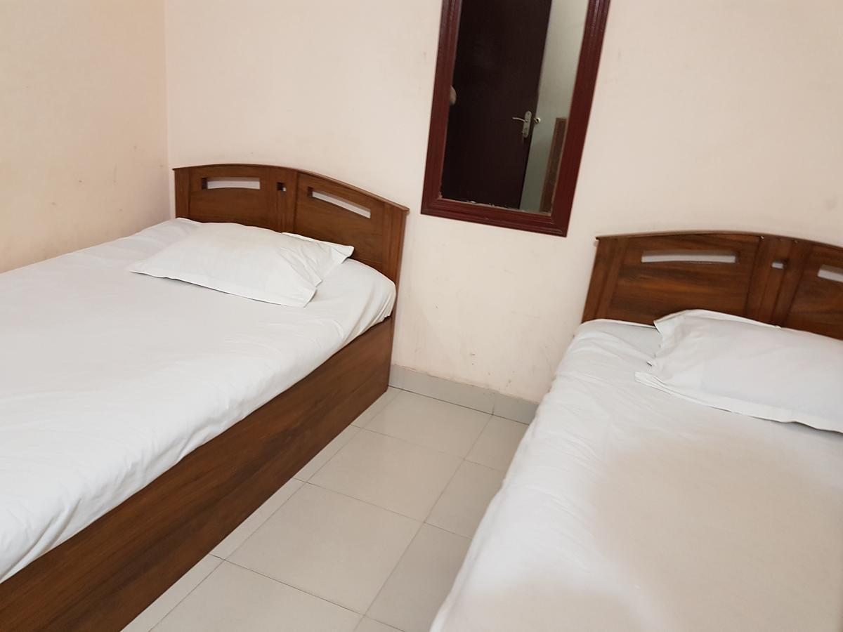 Hotel Diamond Park Dakhin Kattali Dış mekan fotoğraf
