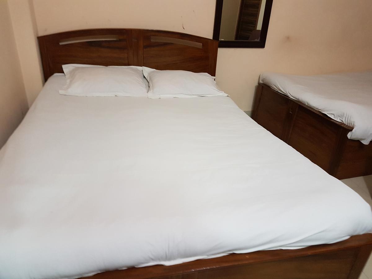 Hotel Diamond Park Dakhin Kattali Dış mekan fotoğraf
